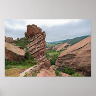 Póster Formaciones rocosas y rangos que rodean las rocas