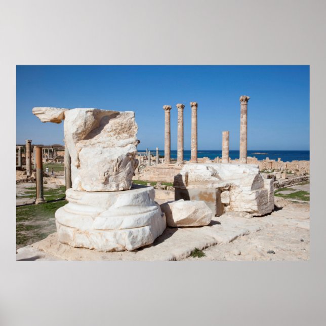 Póster Foro Romano Y Restos De Estatua, Sabratha, AZ (Frente)