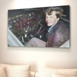 Póster Foto de Amelia Earhart en la cabina del avión 1937