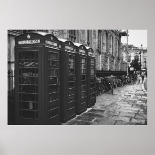 PÓSTER FOTO DE GRAYSCALE DE CUATRO BOOTES DE TELÉFONO ENL