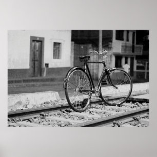 PÓSTER FOTO DE GRAYSCALE DE LA BICICLETA COMUTER
