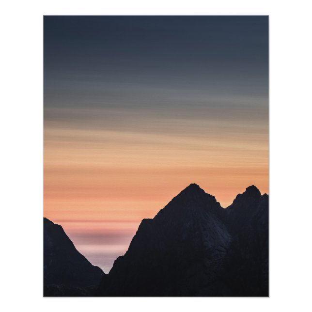Póster Foto de las montañas de las islas Lofoten (Anverso)
