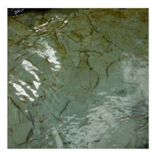 Póster Foto de naturaleza de roca cubierta de agua