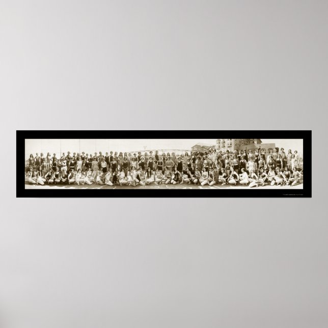 Póster Foto del desfile de belleza para el baño de 1927 (Frente)