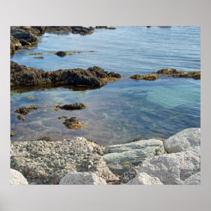 Póster Foto del Océano Atlántico translúcido con marea ba
