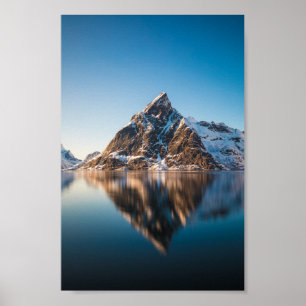Póster Foto del paisaje montañoso de Lofoten Noruega
