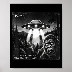 Póster Foto divertida de bigfoot alienígena ovni vintage