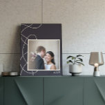 Póster Foto personalizada minimalista de la Marina Azul<br><div class="desc">Enmarca tu foto favorita con este arte abstracto minimalista en azul marino oscuro y crema,  y la personaliza con tu fecha especial.</div>
