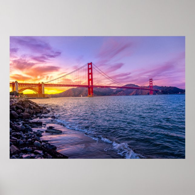 Póster Fotografía de una puesta de sol sobre el puente Go (Frente)