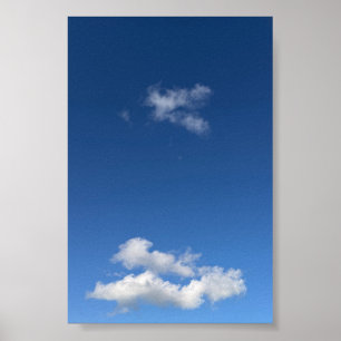 Póster Fotografía minimalista de cielo azul y nubes espon