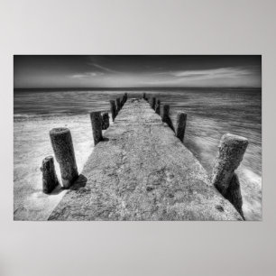 Póster Fotografía vieja del muelle en blanco y negro