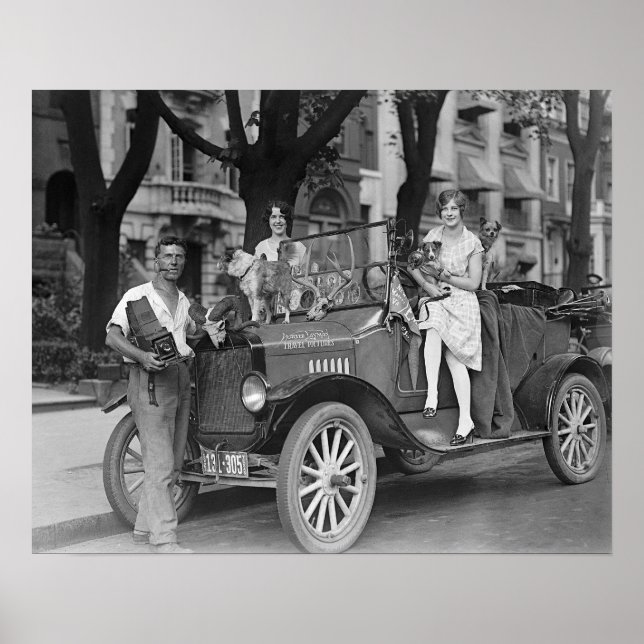 Póster Fotógrafo de viajes, 1927. Foto antigua (Frente)