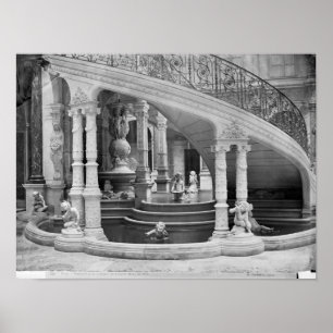 Póster Fountain under the stairs of the Hotel de