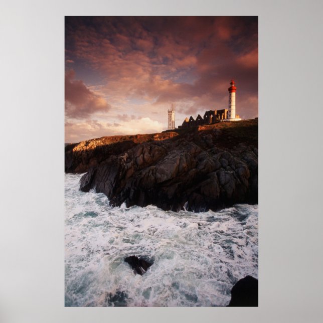 Póster Francia, faro al amanecer (Frente)