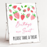 Póster Fresa Berry Sweet Birthday Treth Rótulo<br><div class="desc">El diseño se compone de fresas acuáticas pintadas a mano y de vegetación.</div>