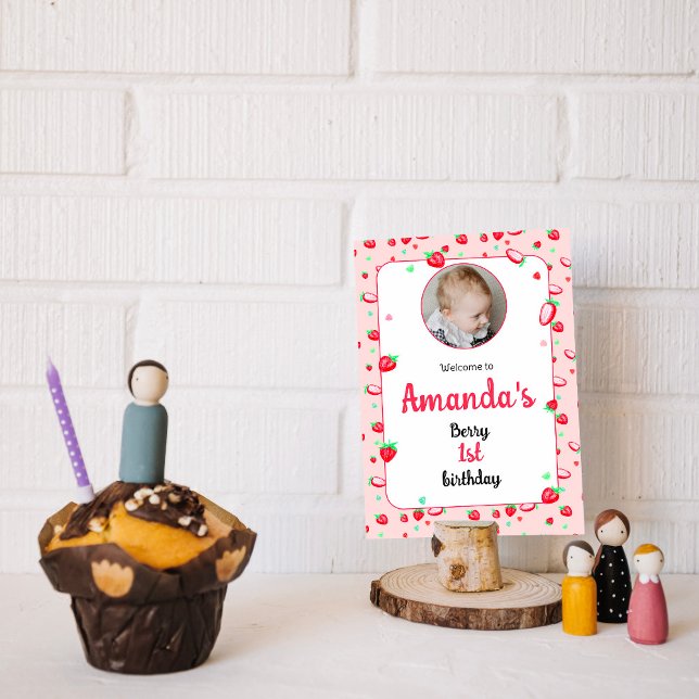 Póster Fresa primer cumpleaños fiesta berry primero (Subido por el creador)