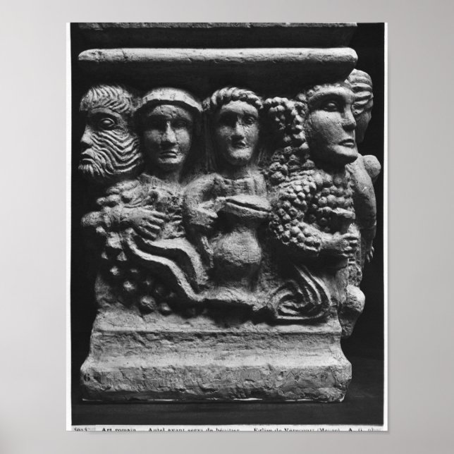 Póster Front of an altar used as a font depicting (Frente)