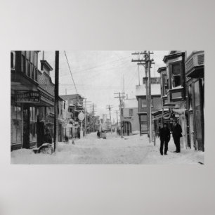 Póster Front Street en Nome, Alaska cubierta de nieve