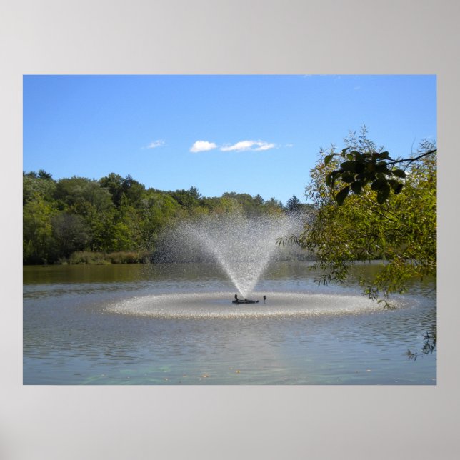 Póster Fuente bajo el cielo azul II (Frente)