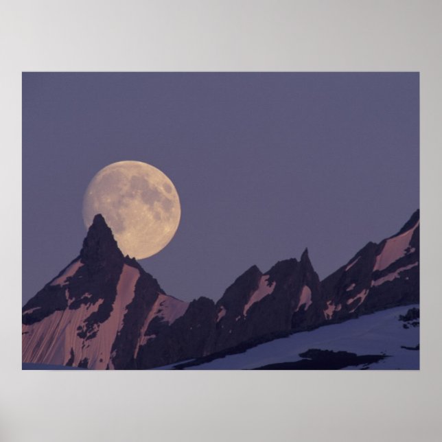 Póster Full Moon Rises | Chugach Mountains Alaska (Frente)