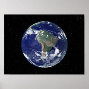 Póster Fully lit Earth centered on South America