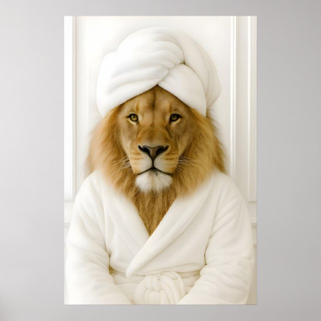 Póster Funny Lion Bathroom Print, Lion In Bathrobe (Frente)