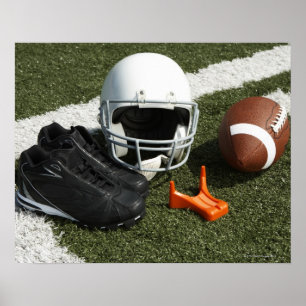 Póster Fútbol, casco de fútbol, tee y zapatos en