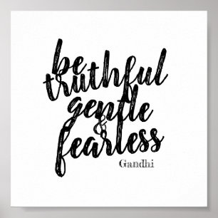 Póster Gandhi motivador ser valiente citar el diseño de t