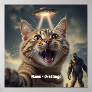 Póster Gato tomándose una selfie con un OVNI y Bigfoot re