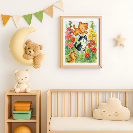Póster Gatos Campestres Juguetones en Jardín de Flores