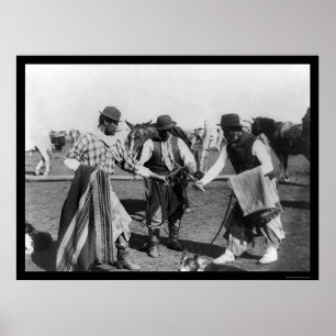 Póster Gauchos en una lucha falsa de la espada en la