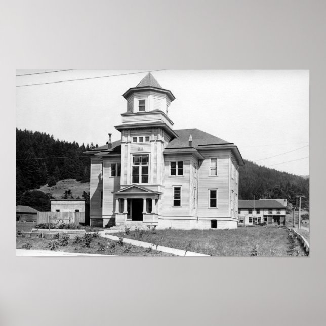 Póster Gold Beach, Oregon View of Court House Photograp (Frente)
