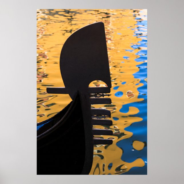 Póster Gondola y olas de agua, Italia (Frente)