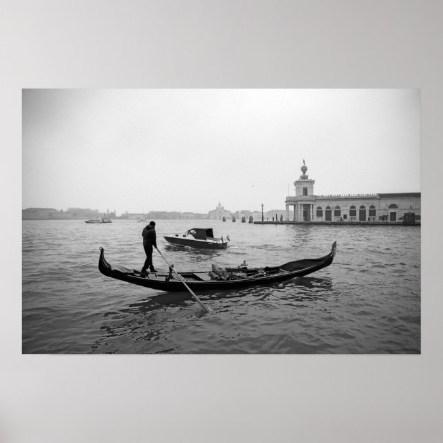 Póster Gondolier Venecia Italia paisaje negro y blanco (Frente)