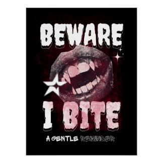 Póster Goth Vampire T-Shirt BEWARE I BITE | Spooky Fangs 