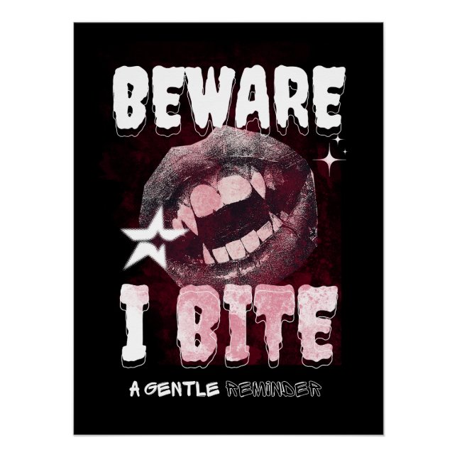 Póster Goth Vampire T-Shirt BEWARE I BITE | Spooky Fangs  (Anverso)