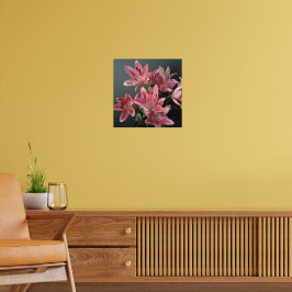 Póster Gracia radiante: Lilios rosados en flor