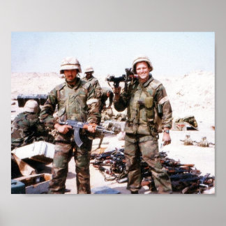 Póster Guerra del Golfo: Caché de armas