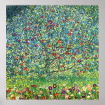 Póster Gustav Klimt: Árbol de manzanas<br><div class="desc">Un bonito poster clásico con un colorido manzano pintado por el pintor simbolista austríaco Gustav Klimt.</div>