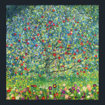Póster Gustav Klimt: Árbol de manzanas<br><div class="desc">Un bonito poster clásico con un colorido manzano pintado por el pintor simbolista austríaco Gustav Klimt.</div>