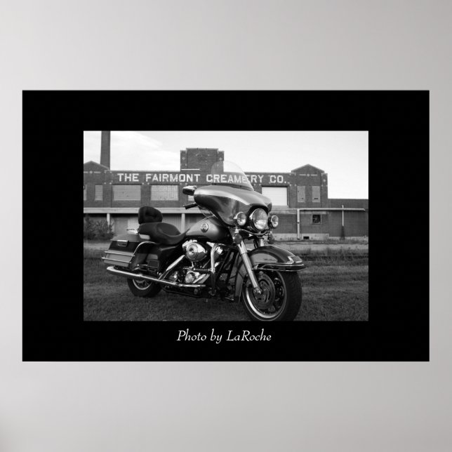 Póster Harley en Creamery (Frente)