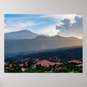 Póster Hazy Pikes Poster al atardecer máximo