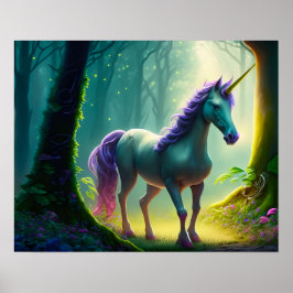 Póster Hermosa Unicornio de pie en el bosque.