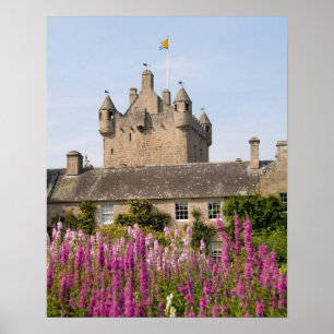 Póster Hermosos jardines y famoso castillo en Escocia 2