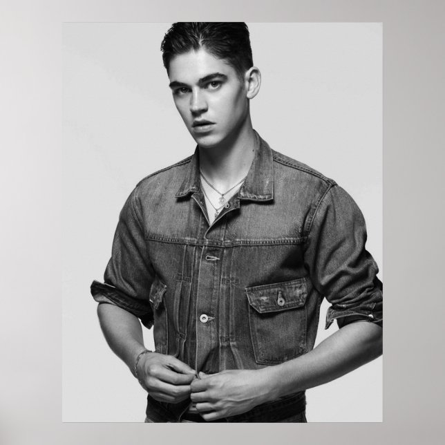 Póster Hero Fiennes Tiffin (Frente)