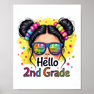 Póster Hola Chica de 2do Grado con Moño de Pelo Desordena