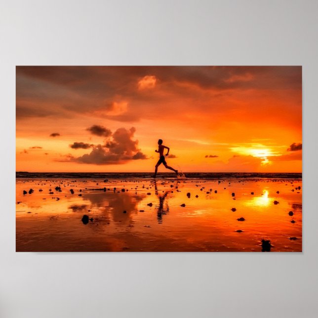 Póster Hombre corriendo en la playa al atardecer (Frente)