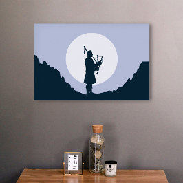 Póster Hombre jugando gaitas a la luz de la luna