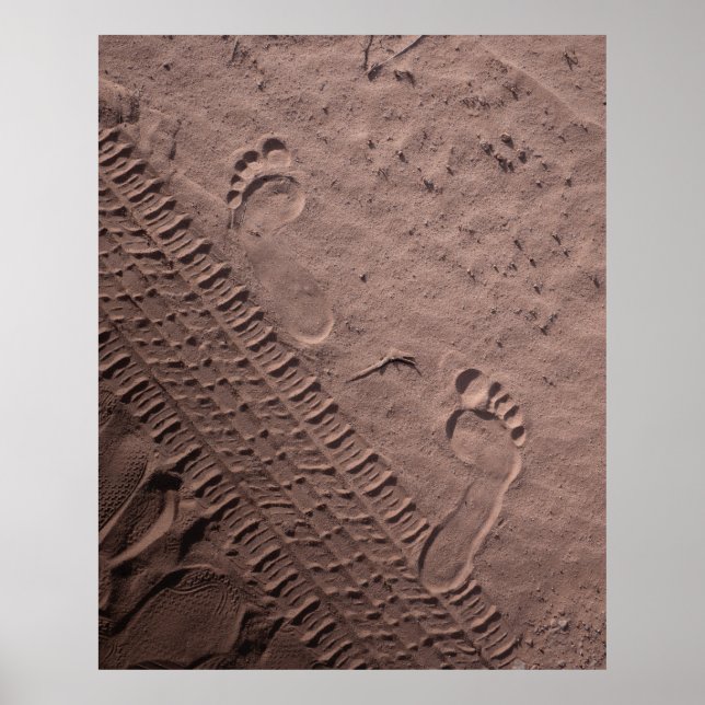 Póster Huellas de pies en la arena (Frente)