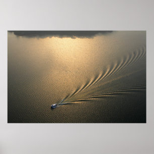 Póster imagen aérea de un barco en el lago Gatun Panamá
